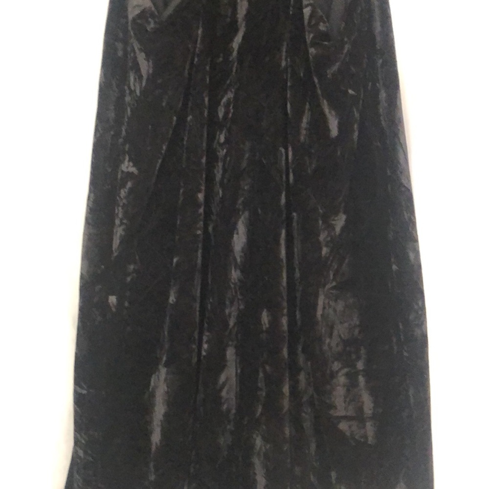 FRENCH CONNECTION spaghetti strap black velvet and lace dress. Size 2. - Picture 11 of 11